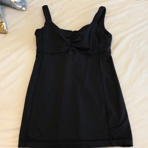 Black lulu lemon tank!